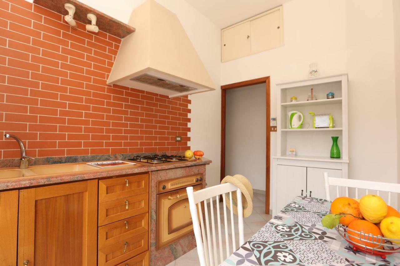 Estate4Home - Casa Pina Соренто Екстериор снимка